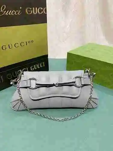 El bolso de hombro GUCC adopta una bolsa de regalo de entrega de alta calidad de piel de vaca origin