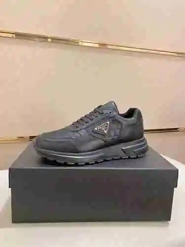 Zapato Prada Hombre Código: 1022C00 Talla: 38-44