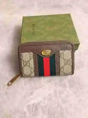 Cartera GUCCI Short Clip Zero hecha de cuero de vaca original importado Bolsa de regalo de entrega d
