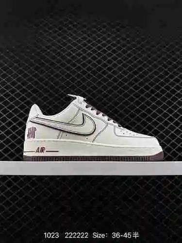Auténtica zapatilla deportiva casual y versátil Nike Air Force Low Air Force One Low. El rendimiento