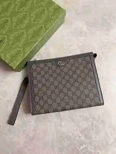 El bolso de mano GUCCI adopta una bolsa de regalo de entrega de alta calidad de piel de vaca origina
