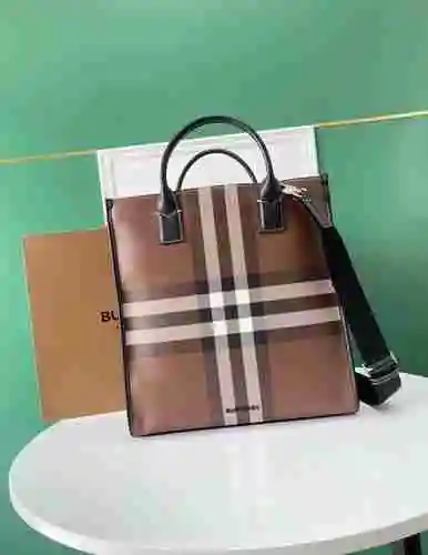 BUR Burberry Tote Bag adopta cuero original importado de primer nivel y una versión de réplica de al