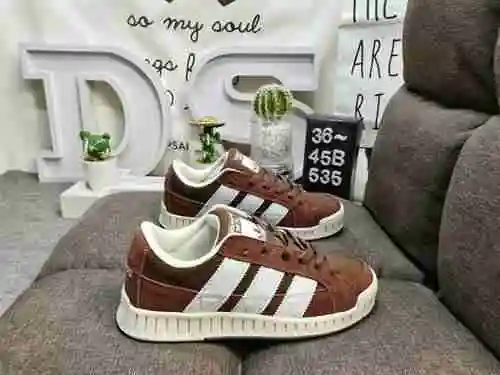 The 535D Adidas ADI0 X, inspired by the oversized version of early 0s sneakers, has made a new appea