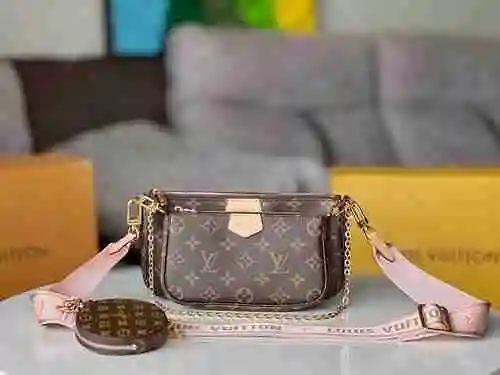 El bolso cruzado LV está hecho de cuero original importado de primer nivel y una versión réplica de 