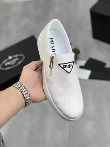 Zapato Prada Hombre Código: 1024B40 Talla: 38-44