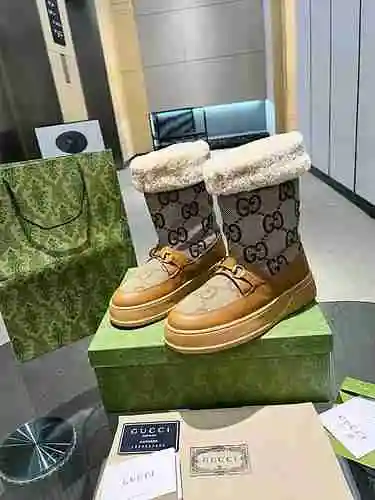 Zapato GUCCI Mujer Código: 1020D00 Talla: 35-41 (41 Personalizado sin devolución ni cambio)