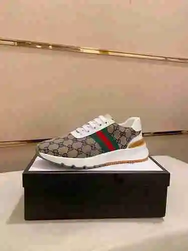 Zapato GUCCI Hombre Código: 1022B50 Talla: 38-44