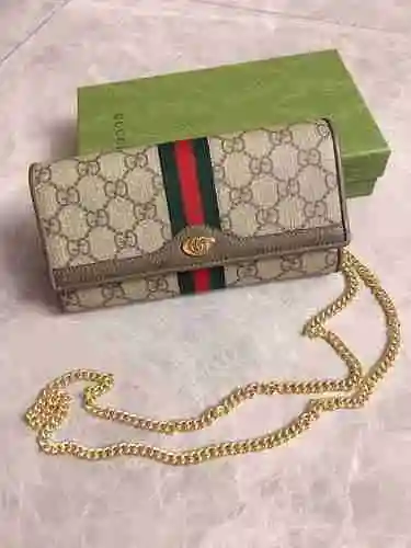 El bolso de cadena GUCCI adopta una bolsa de regalo de entrega de alta calidad de piel de vaca origi