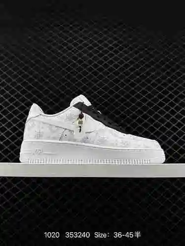 2. El último cartón original de Air Force '7 Low a nivel de empresa crea una versión pura de Air For