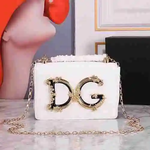 La bolsa de cadena D @ G adopta una bolsa de regalo de entrega de alta calidad de piel de vaca origi