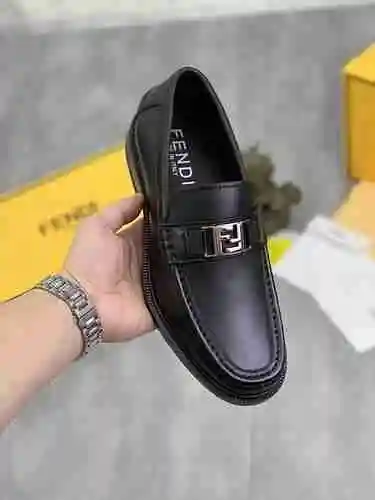 Zapato Fendi para hombre Código: 1024B90 Talla: 38-44 (45 se puede personalizar)
