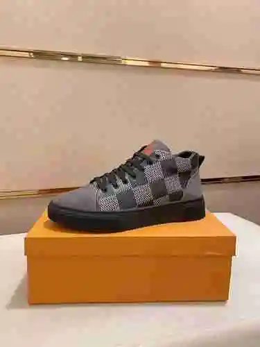 Zapatos de hombre LV (forro de cuero, forro de piel) Código: 1022B70 Talla: 38-44