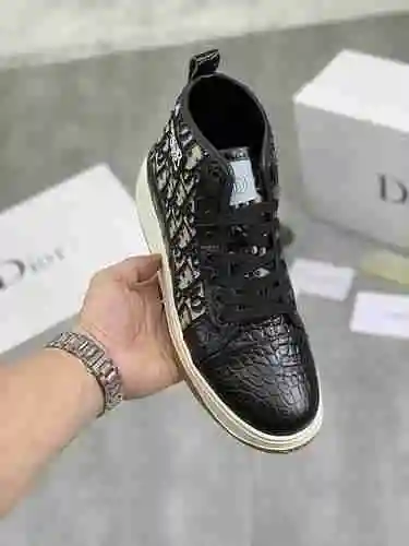 Zapato Dior Hombre Código: 1024B30 Talla: 38-44