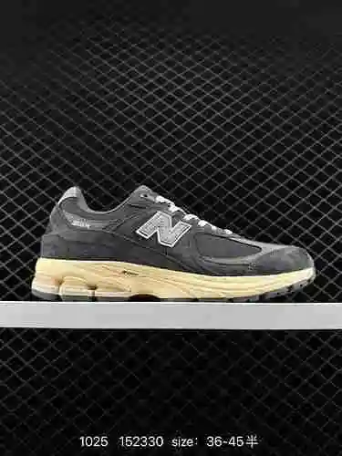 Zapatos genuinos de tamaño medio para hombres y mujeres # Hechos de cuero de cerdo con parte superio