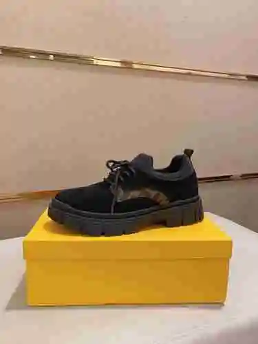 Zapato Fendi Hombre Código: 1022B30 Talla: 38-44