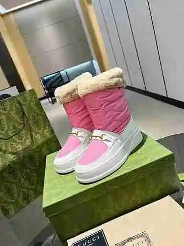 Zapato GUCCI Mujer Código: 1020D00 Talla: 35-41 (41 Personalizado sin devolución ni cambio)