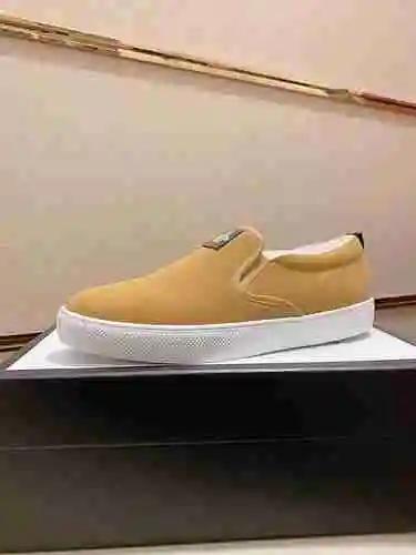 Código de zapato de hombre GUCCI: 1022B10 Talla: 38-44