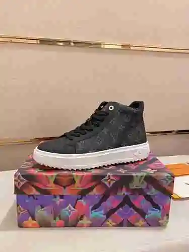 Zapato LV Hombre Código: 1022C20 Talla: 38-44