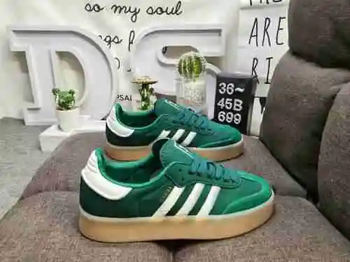 699D men's and women's shoes are made of genuine half size system # with a combination of suede and 