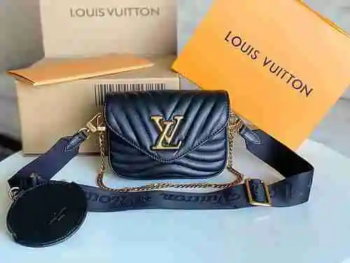 El bolso bandolera LV está hecho de cuero original importado de primer nivel y una versión réplica d