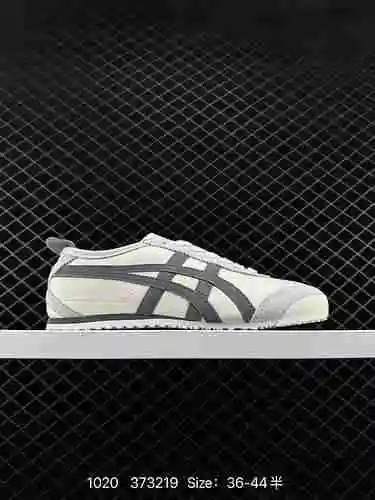 9 Herencia e innovación clásicas, Nissan Classic Legacy - Ghost Tsuka Tiger/Onitsuka Tiger México 66