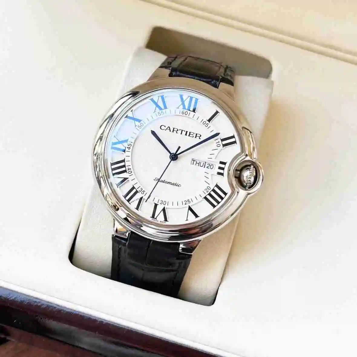 KK04650 (1).webp