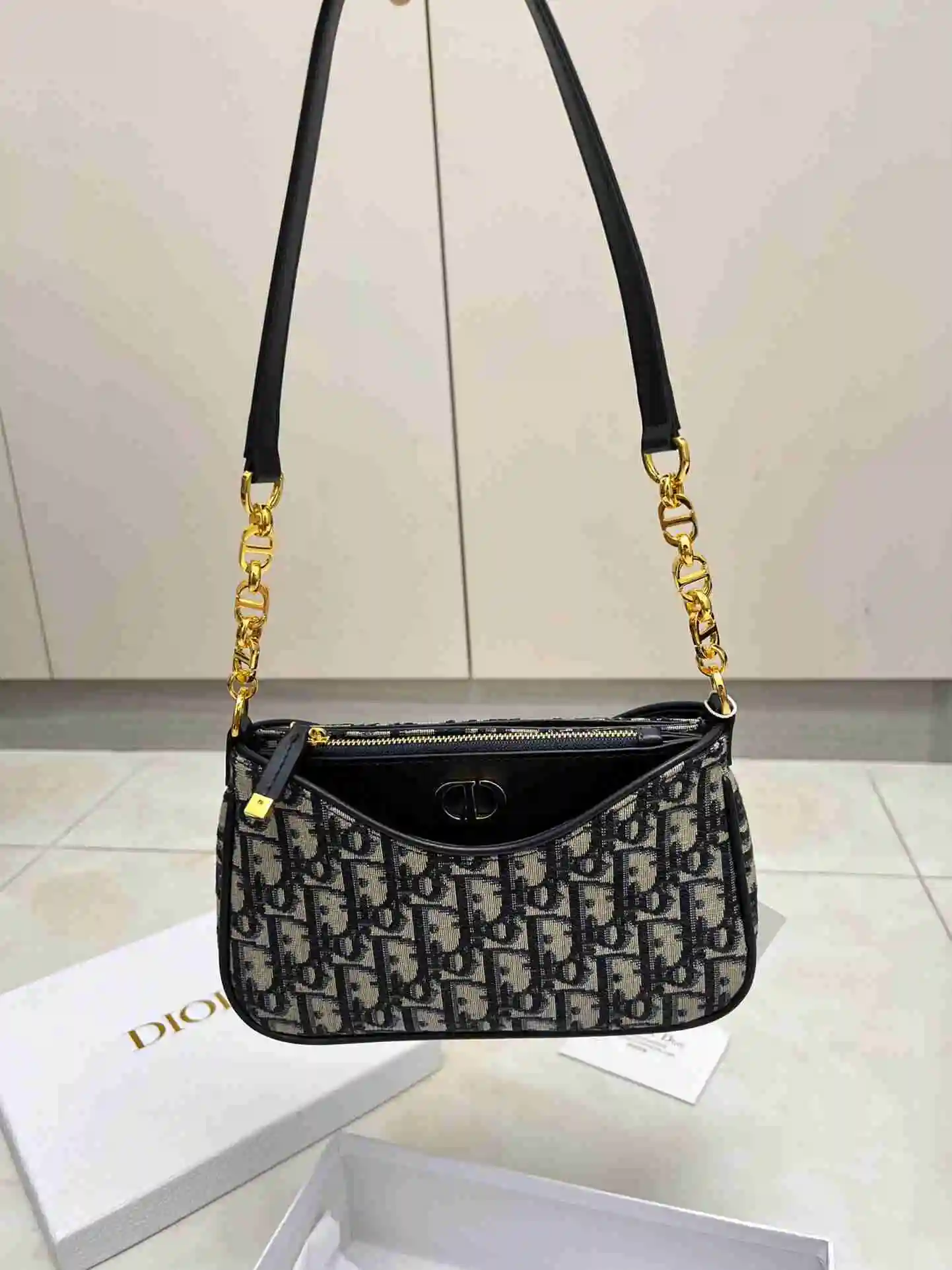 KK02350 (5).webp