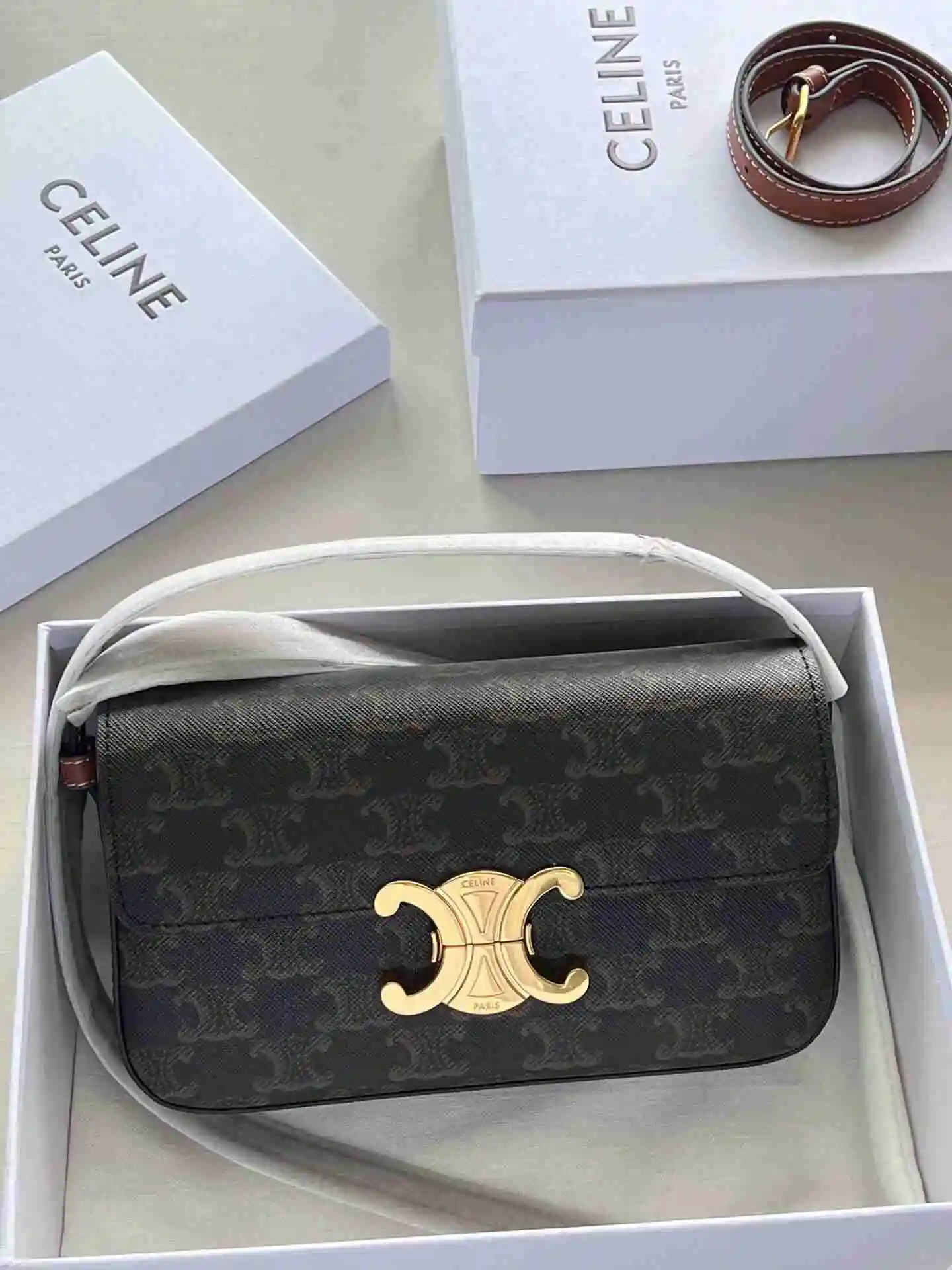 KK02250 (1).webp