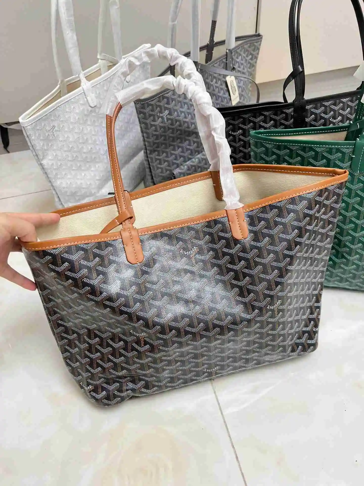 KK02150 (2).webp