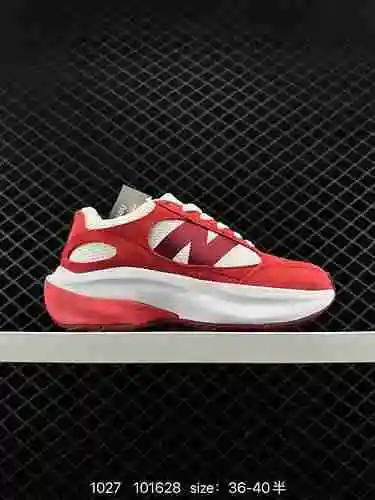 4 AURALEE x New Balance Warped Runner Zapatilla para correr moderna, cómoda, versátil, que absorbe l