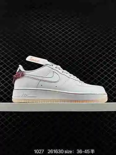 Los zapatos Nike/Nike para hombres y mujeres se fabrican en un verdadero sistema de media talla, con