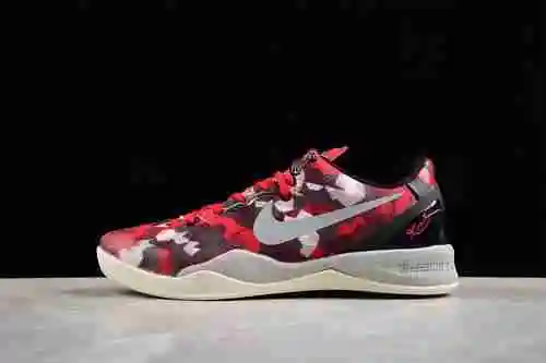 Kobe 8 Kobe 8 Generación zk8 Milk Snake China Breast Snake Low Top Práctico zapato de baloncesto par