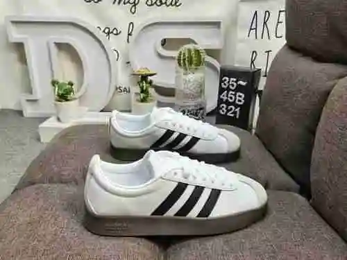 321DADIDAS GAZELLE Clover Campus Casual Board Shoes.