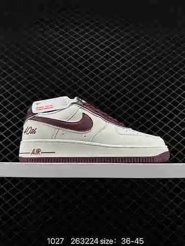 2. Horma Nike Air Force Low 7 Original Fabricada con cartón original para crear una versión Pure Low
