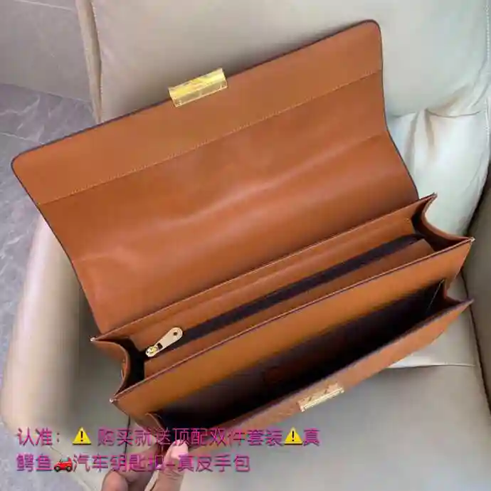 KK05250 (4).webp