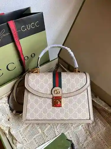 El bolso GUCC adopta cuero original importado de alto nivel y una versión réplica de alta gama para 