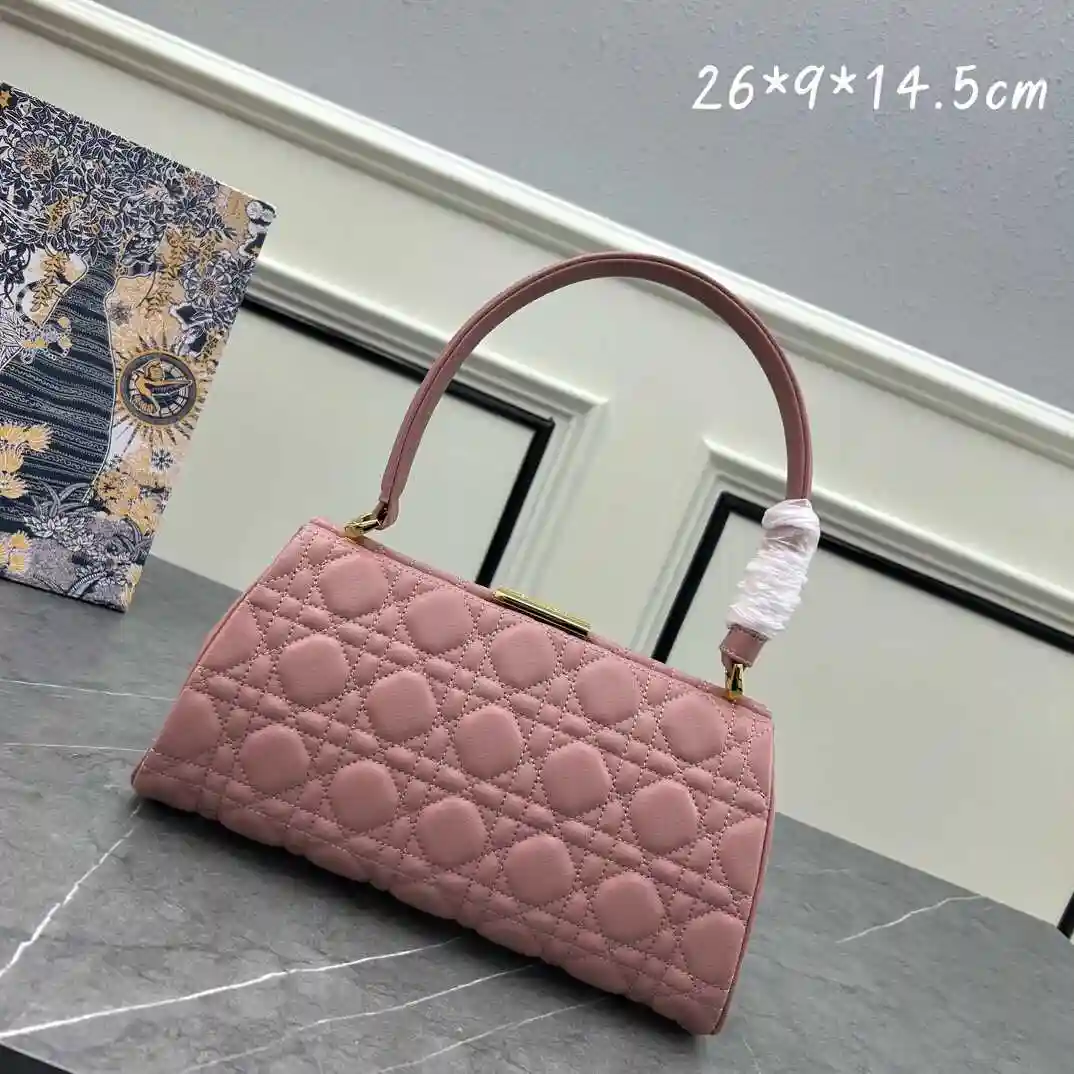 KK03550 (9).webp