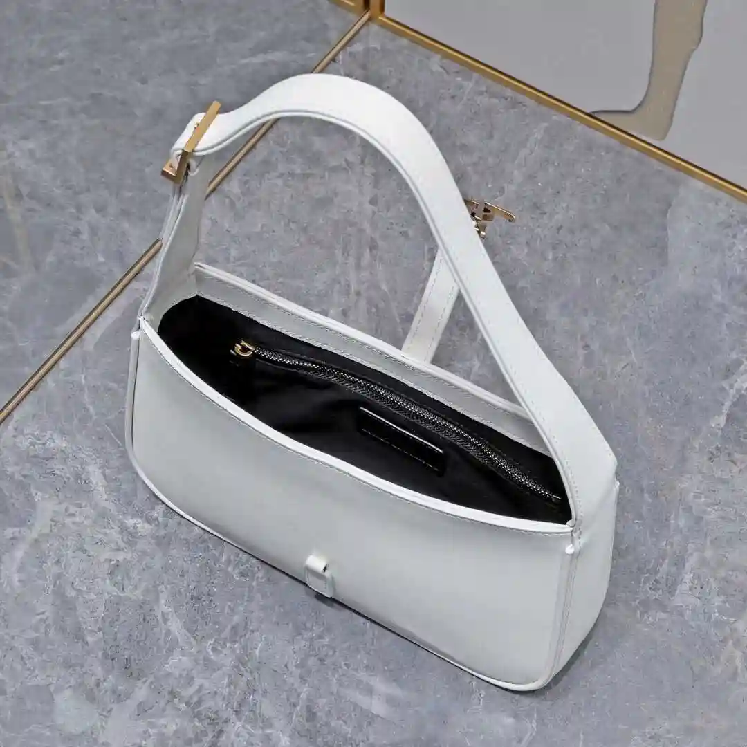 KK02250 (15).webp
