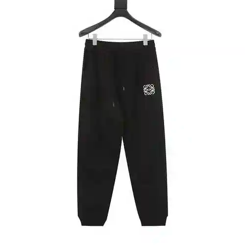 LOE * WE/Luo Yiwei small embroidered plush sanitary pants