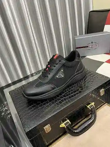 Zapato Prada Hombre Código: 1028B20 Talla: 38-44