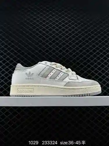 La parte superior Nike Dunk Low Disrupt 2 "Pale Ivory" Nike Dunk Low Disrupt 2 está hecha 