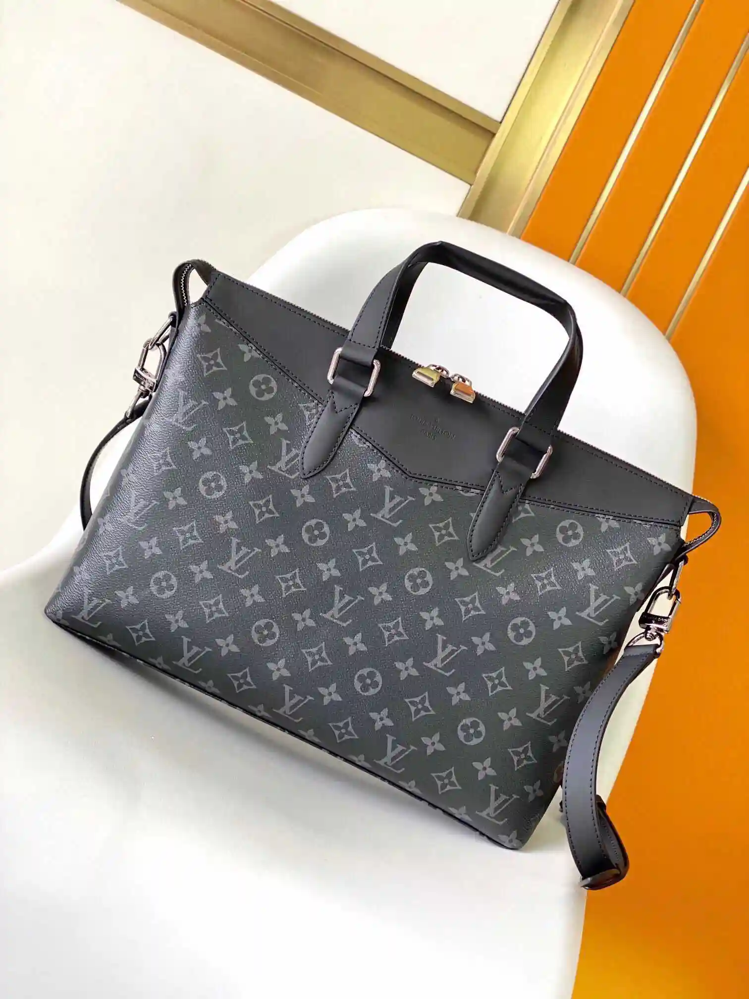 KK03650 (1).webp