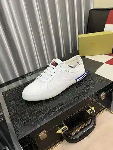 Zapato Burberry Hombre Código: 1028B30 Talla: 38-44