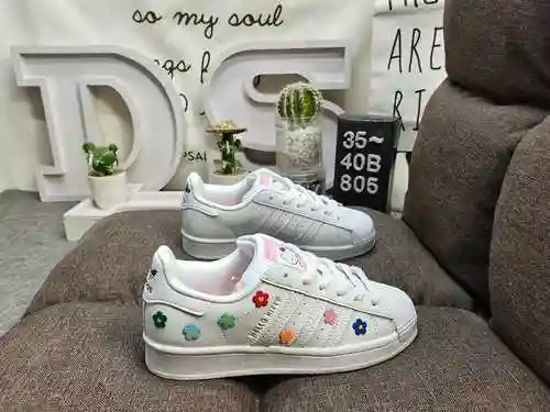 805DAdidas Clover Originals Superstar Shell Head Classic Versatile Casual Sports Board Shoes High De