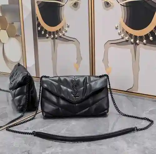 El bolso cruzado YSL Saint Luo @ Lan está hecho de una bolsa de regalo de entrega de alta calidad de