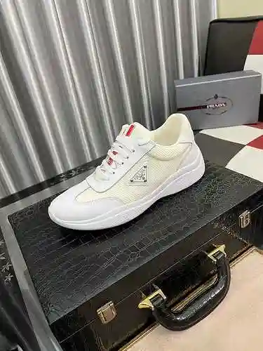 Zapato Prada Hombre Código: 1028B20 Talla: 38-44