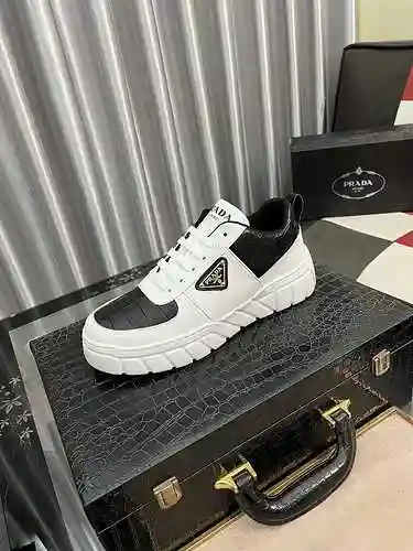 Zapato Prada Hombre Código: 1028B30 Talla: 38-44