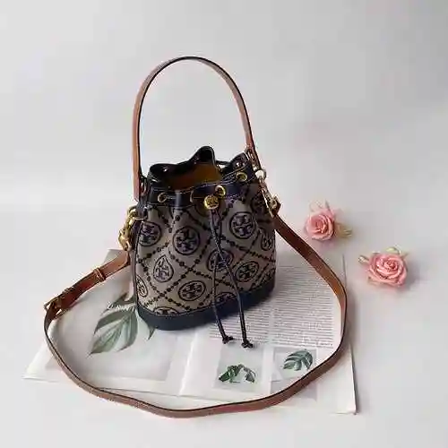 Tory Tory @ Birch Bucket Bag Hecho de cuero de vaca original importado Bolsa de regalo de alta calid
